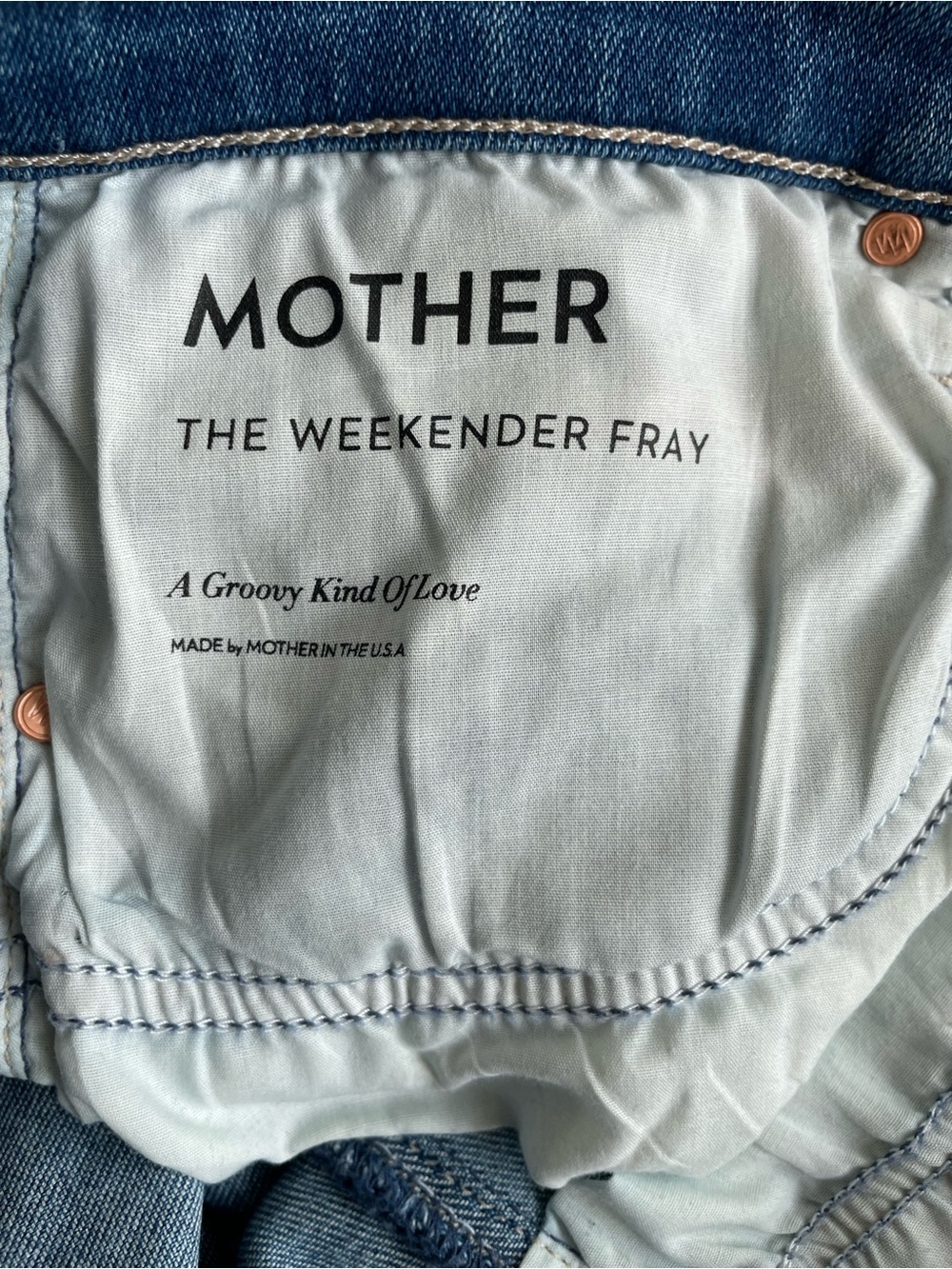 MOTHER The Weekender Fray A Groovy Kind of Love Denim Jeans Size 33 - Picture 3 of 6